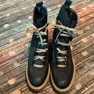 DOLCE VITA Womens Black  Pull Tab Celida Round Toe Block Heel Hiking Boots 9 1/2